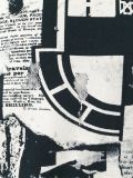 'Newspaper Print Bondage'套头衫
