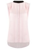 sleeveless shirt