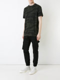 camouflage print T-shirt