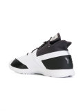 lace up trainers 
