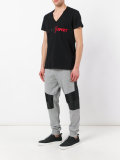logo print V-neck T-shirt