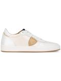 classic lace-up sneakers