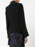 one button blazer 