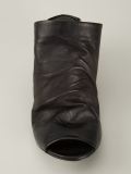 鱼嘴穆勒鞋
