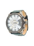 round analog watch