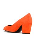 curved heel pumps