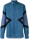 symmetric triangular print shirt