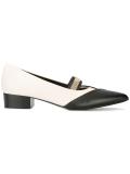 chain vamp two-tone pumps