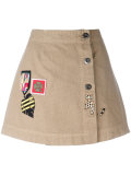 patches buttoned denim skirt