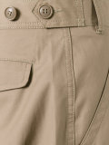 loose-fit trousers