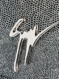 'Lory' clutch