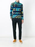 zig-zag pattern sweater