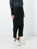 drop-crotch cropped trousers