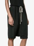 drawstring pod shorts