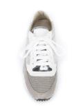 lace up trainers 