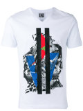 V-neck T-shirt