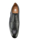 lace-up Oxford shoes
