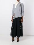 embroidered round neck sweatshirt