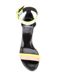 Memphis sandals