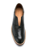 leather laceless shoes