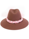 Kate hat