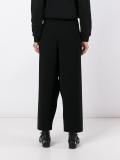 wide leg trousers