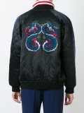 刺绣珩缝飞行员夹克