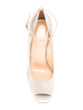 Lexie sandals