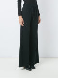 wide leg trousers