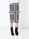 buttoned skirt