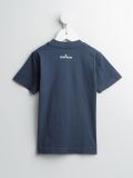 logo饰T恤