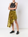 asymmetric skirt 