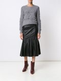 round neck jumper