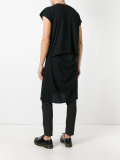 elongated open back T-shirt