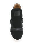 Sonya sneakers 