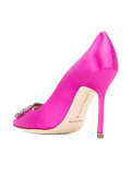Hangisi 105 pumps