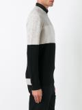 round neck jumper