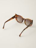 'Eye-Liner Frame'太阳眼镜
