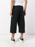 side tuck cropped trousers