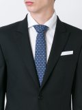 方头领带