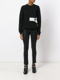 patch detail sweatshirt