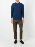 round neck jumper