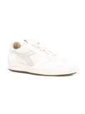 B. Elite Ita sneakers 