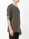 layered T-shirt 