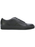 toe cap sneakers