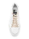 star patch trainers