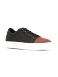 contrast toe skateboard trainers