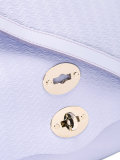 textured tote bag