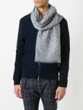 circle pattern scarf