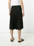 elasticated waist pleated shorts